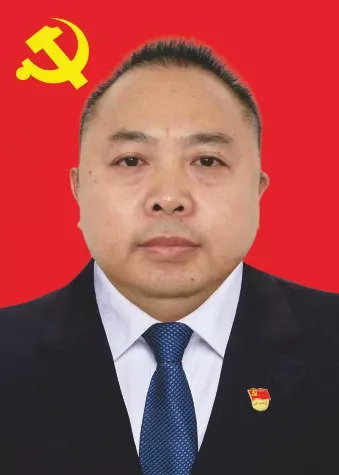 唐文亮  党员