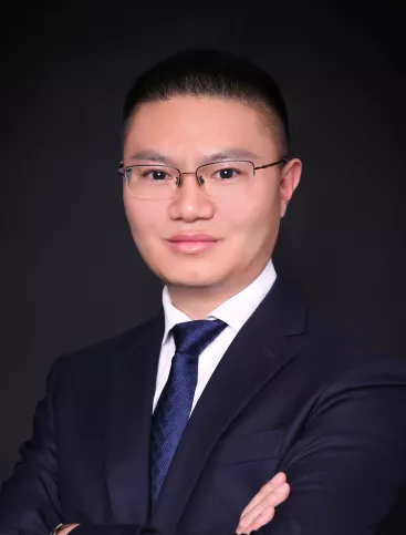 常务副会长：张学文